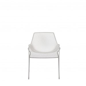 Metal white wire outdoor chair with matching legs