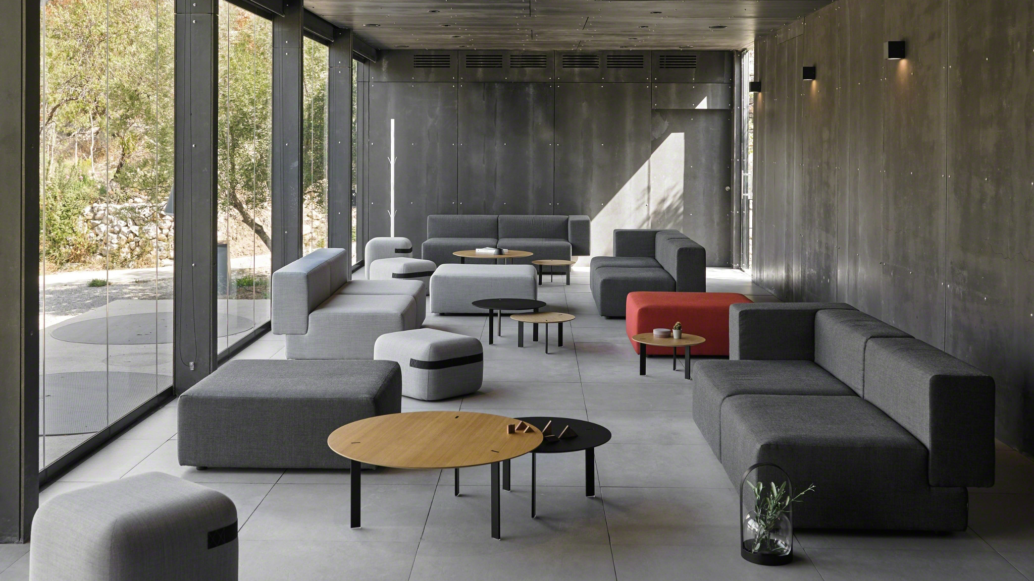 Rise of Monochromatic Themes in Office Spaces | Coalesse