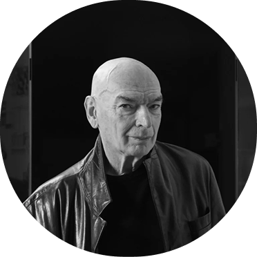 Photography of designer Jean Nouvel in black and white